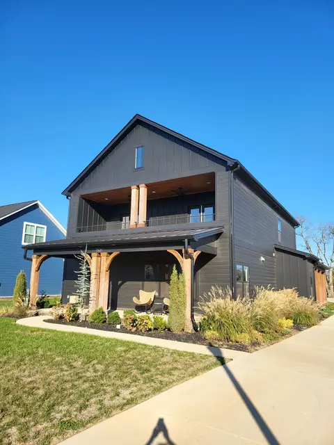 1509 Shalom St, Murfreesboro, TN 37128