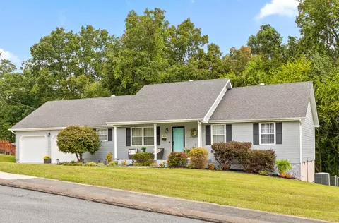 60 Castleview Ct, Ringgold, GA 30736