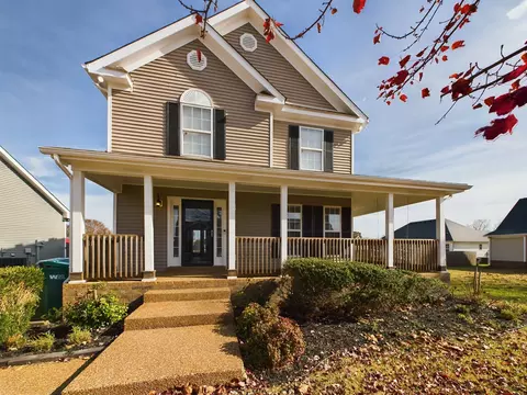 2241 Dewey Dr, Spring Hill, TN 37174