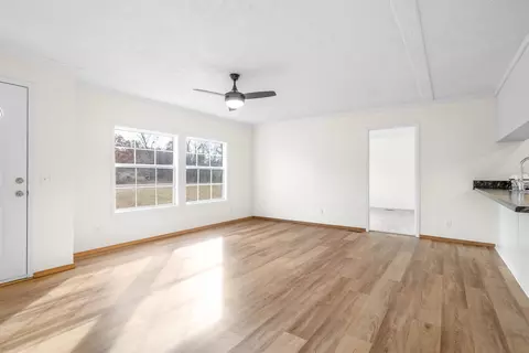 440 Stimson Rd, Dover, TN 37058 photo 3