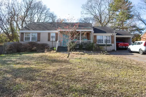2222 Fernwood Dr, Nashville, TN 37216
