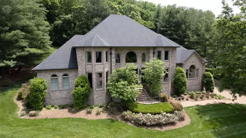 5012 High Valley Dr, Brentwood, TN 37027