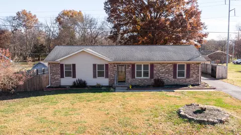130 Orchard Valley Rd, Hendersonville, TN 37075