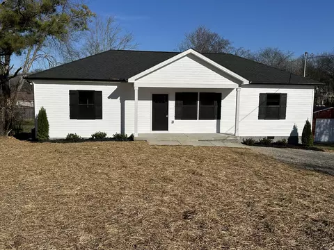 242 Hollywood Blvd, Gallatin, TN 37066