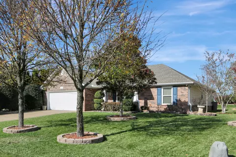 2016 Sparrow St, Spring Hill, TN 37174 photo 3