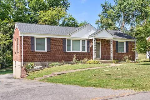 107 Circle Hill Dr, Clarksville, TN 37042