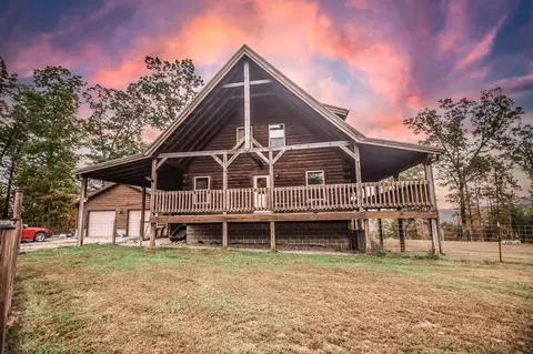 8 Jade Ln, Wilder, TN 38589