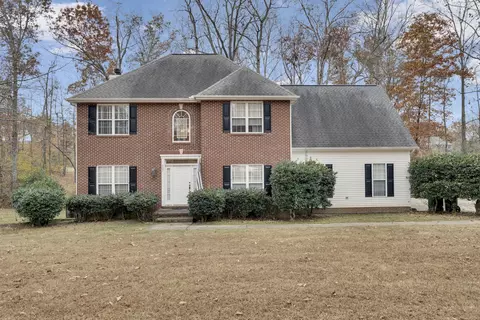 207 Crosslake Dr, Tullahoma, TN 37388