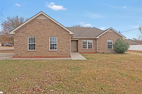 8308 Icon Ct, Smyrna, TN 37167