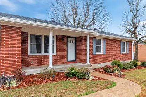 617 Colburn Dr, Lewisburg, TN 37091
