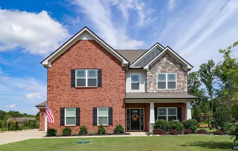 1419 Lila Dr, Murfreesboro, TN 37128