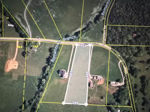 1779 Theta Pike, Columbia, TN 38401
