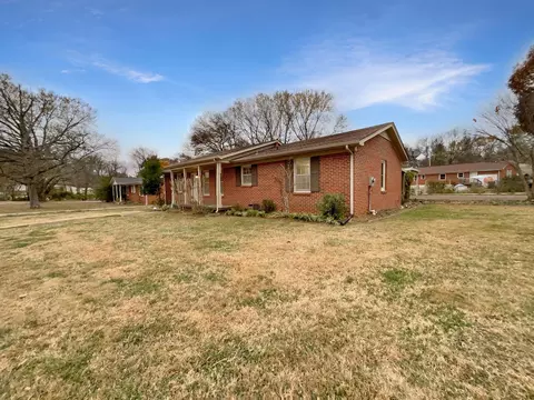 2200 Denise Dr, Columbia, TN 38401