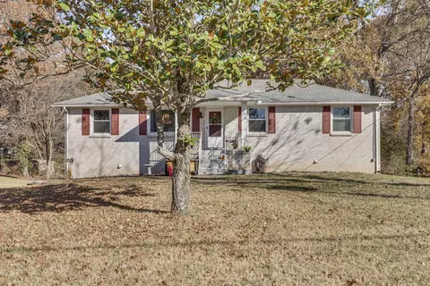 2818 Walnut Ln, Murfreesboro, TN 37129