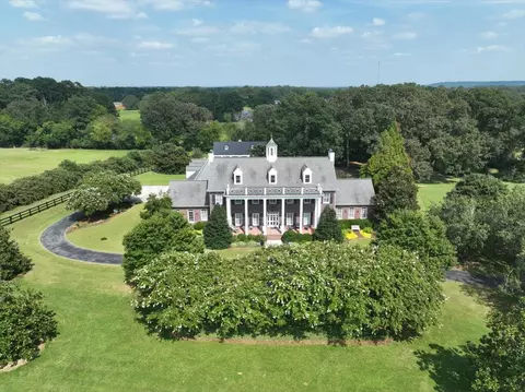 3062 Lower River Rd SE, Decatur, AL 35603