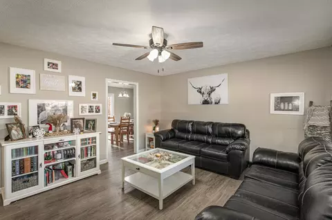 538 Old Highway 70 4 NE, White Bluff, TN 37187