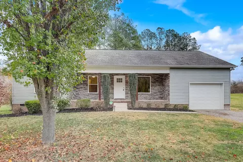 5008 Riverview Dr, Pegram, TN 37143