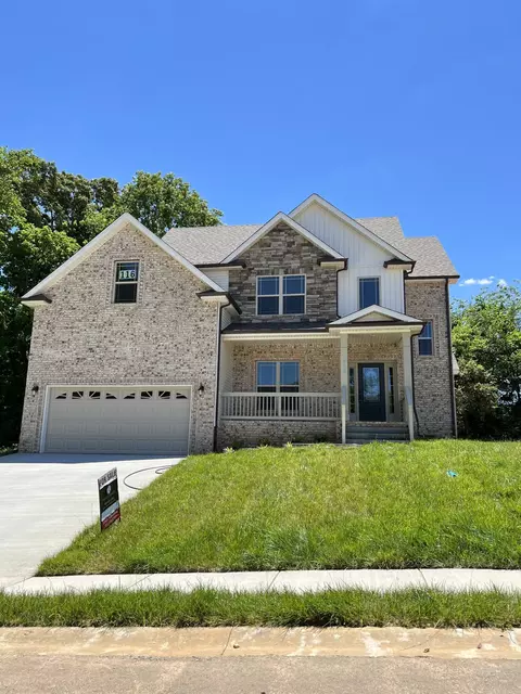 400 Glenstone Springs Dr, Clarksville, TN 37043