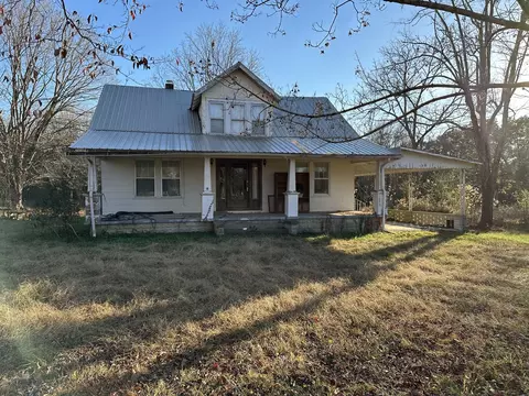 248 Jess Duncan Ln, Estill Springs, TN 37330