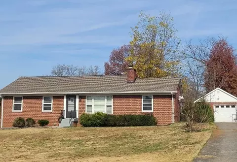2600 Lumar Ln, Nashville, TN 37214
