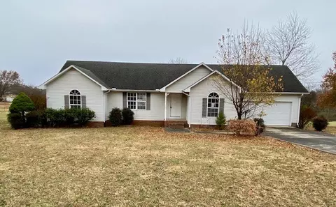 105 Dorey Ave, Mcminnville, TN 37110