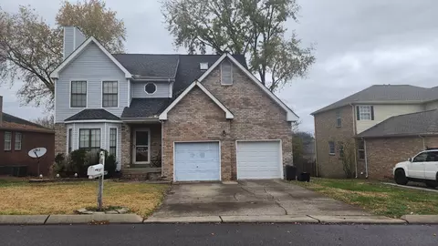 207 Waterview Dr, Hendersonville, TN 37075