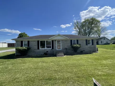 202 Galen Rd, Lafayette, TN 37083