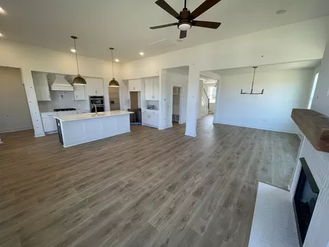 188 Phillips Bnd, Spring Hill, TN 37174 photo 2
