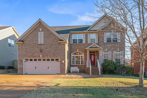 3026 Cairns Dr W, Mount Juliet, TN 37122