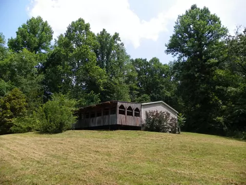202 Poplar St, Sparta, TN 38583