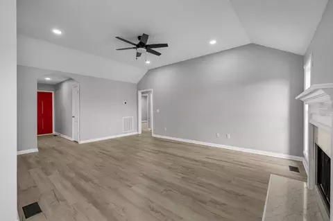 635 Crescent Rd, Murfreesboro, TN 37128 photo 13