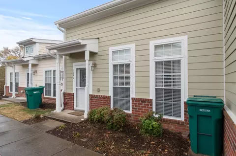 1040 Wildwood Dr #1040, Spring Hill, TN 37174