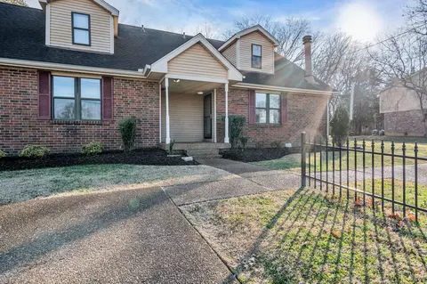 1148 N Graycroft Ave N, Madison, TN 37115