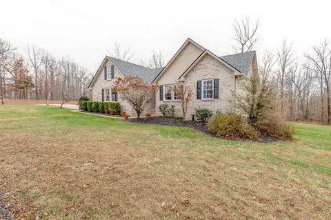 2123 Tummins Rd, Mcewen, TN 37101