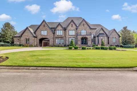 2043 Breckenridge Dr, Mount Juliet, TN 37122