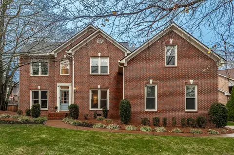 101 Grove Ln, Franklin, TN 37064