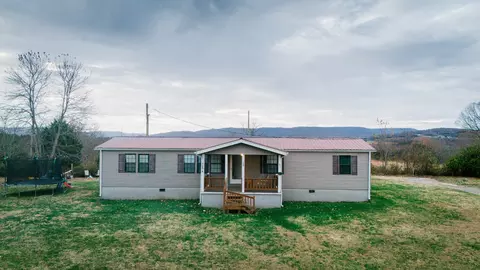 196 Hull Rd, Monroe, TN 38573