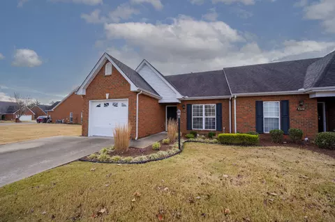 3347 Berryside Dr, Murfreesboro, TN 37128