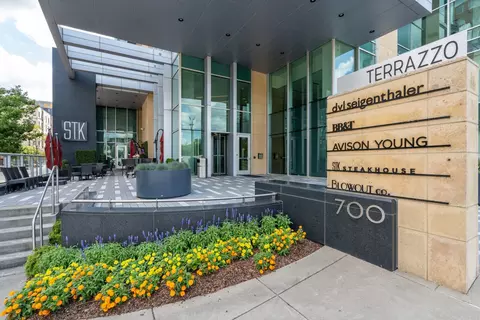 700 12th Ave S #709, Nashville, TN 37203