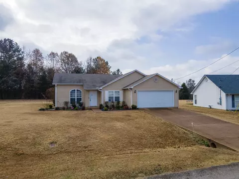 176 Misty Meadow Cv, Jackson, TN 38305