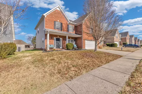 4042 Locerbie Cir, Spring Hill, TN 37174