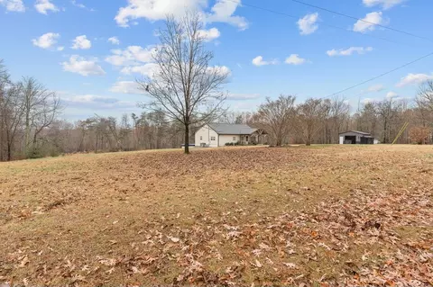 503 Howard Switch Rd, Hohenwald, TN 38462