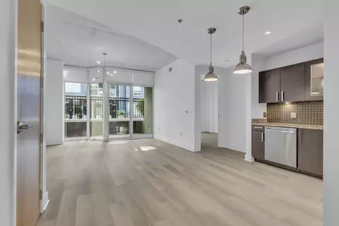 600 12th Ave S #419, Nashville, TN 37203