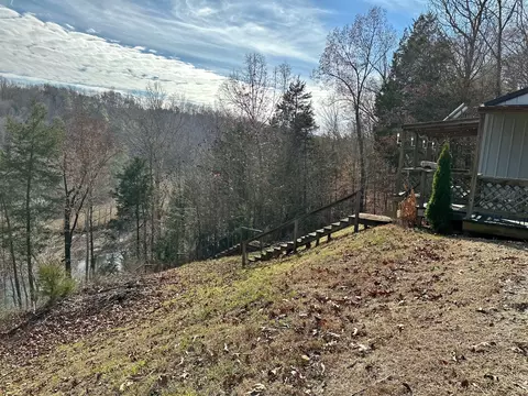 1761 River Hill Rd, Sparta, TN 38583