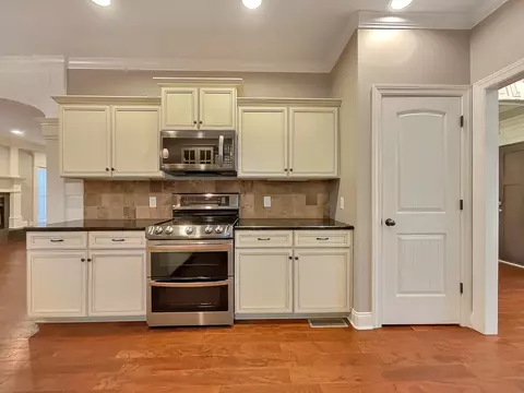 8209 Richpine Dr, Murfreesboro, TN 37128 photo 9