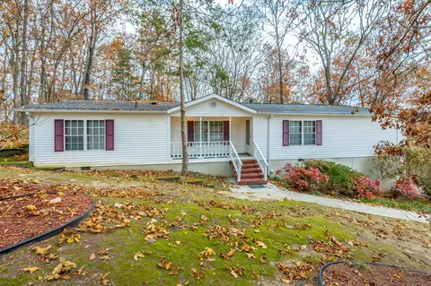 6729 Water Acres Rd, Harrison, TN 37341