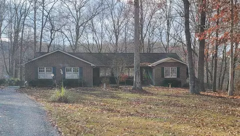 732 Fairview School Rd, Normandy, TN 37360