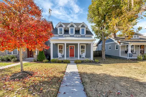 1214 N 5th St # B, Nashville, TN 37207