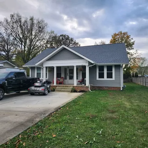 104 Arnold Ln, Murfreesboro, TN 37127