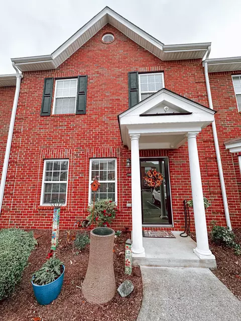 1040 Charlie Daniels Pkwy #200, Mount Juliet, TN 37122